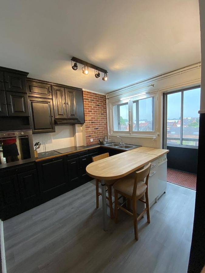 Gîte pour 6 personnes, avec terrasse et vue, animaux acceptés à Faches-Thumesnil - 4