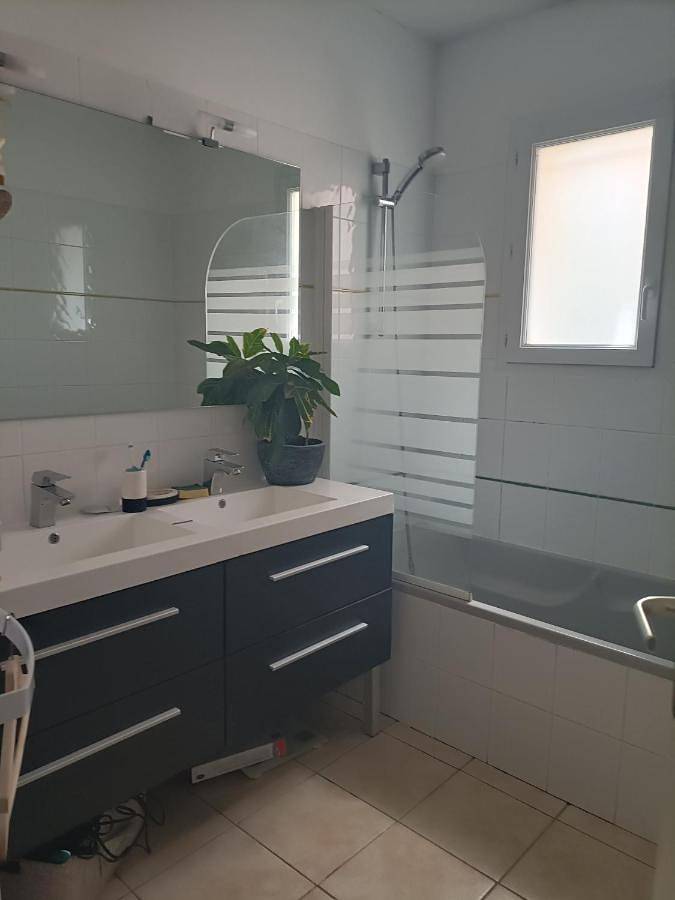Appartement de vacances entier, Chambre calme dans une maison à la campagne in Vielmur-sur-Agout, Région de Castres