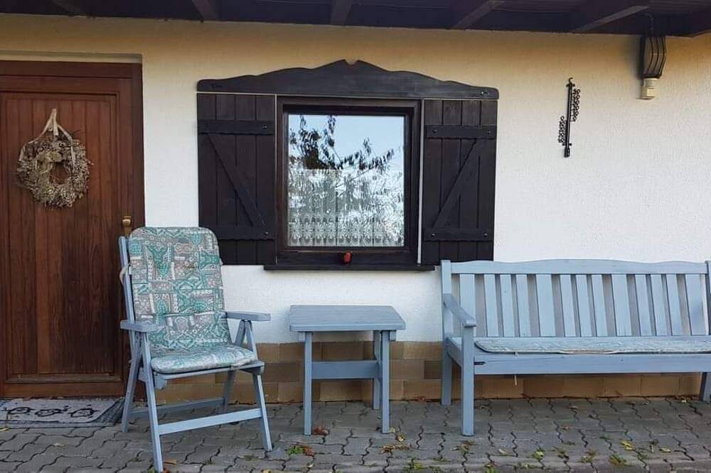 Ganze Wohnung, Gemütliches Zimmer mit Tv und kostenfreiem Wlan in Lichtenberg (Oberfranken), Landkreis Hof