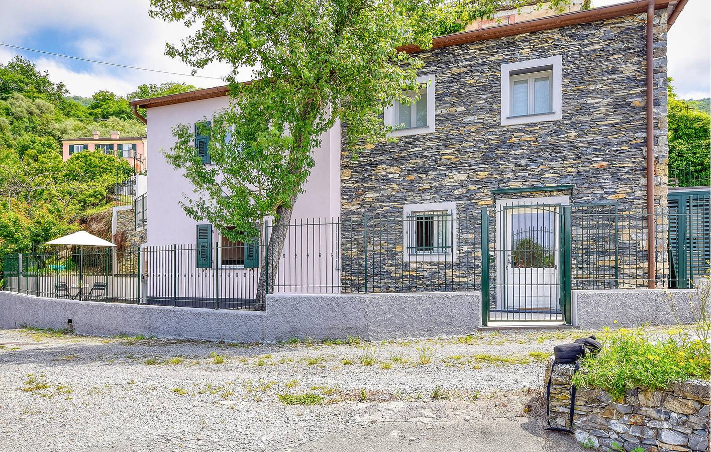 Apartment mit Meerblick, Klimaanlage, Parkplatz und Terrasse | 800m nach Cogorno - 4 Personen in Cogorno, Riviera di Levante