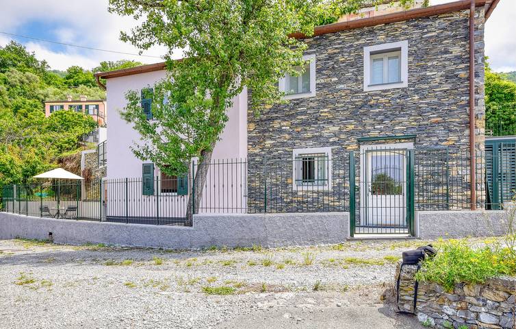 Ferienhaus für 7 Personen, mit Terrasse in Cogorno