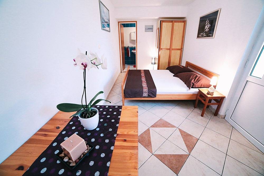 Całe studio, Apartament Studio w Duće z Widok na morze, taras, Wifi (4167-10) in Dugi Rat, Żupania splicko-dalmatyńska