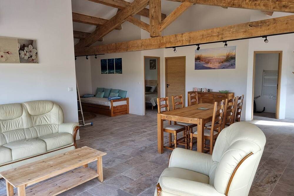 Grand Gîte confort 4 étoiles 4/6 personnes Bellevue in Lézignan-Corbières, Côte méditerranéenne (France)