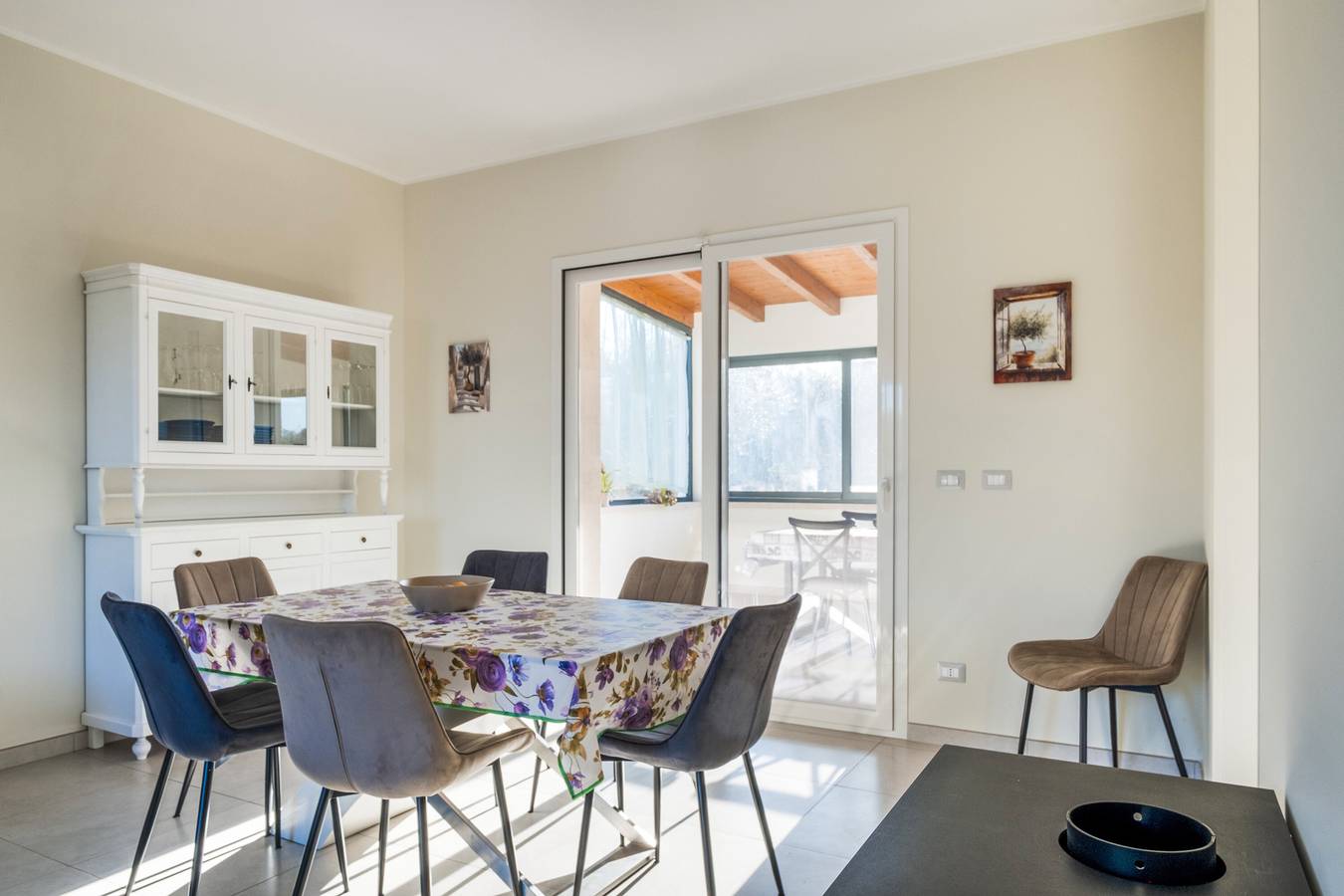 Villa 'Corbezzolo' with Shared Pool, Wi-Fi and Air Conditioning in Galatone, Gulf of Taranto