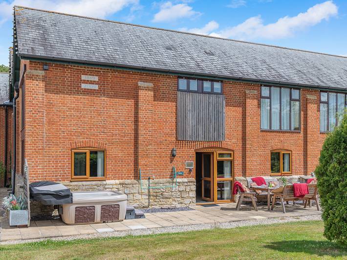 Holiday rental for 8 people, with garden in Dorset