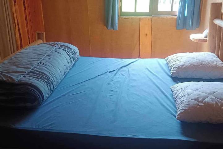 Gîte pour 6 personnes, avec jardin et terrasse, animaux acceptés à Saint-Éloy-les-Tuileries - 4