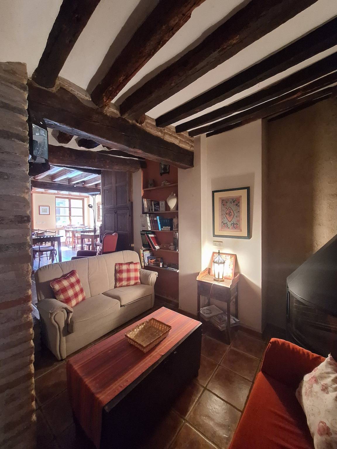 Landhaus 'El Encuentro' mit traditioneller Lehm- und Holzarchitektur in Villalón de Campos, Valladolid Provinz
