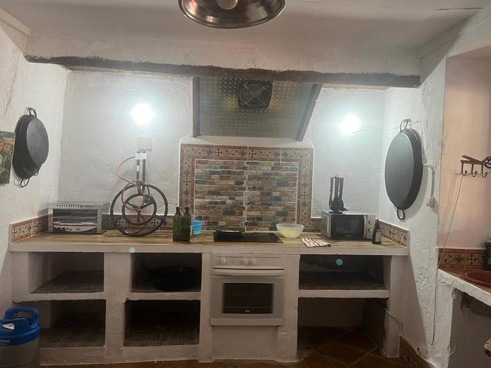 Casa rural para 22 personas, con jardín además de vistas y piscina, Familias con niños en Pruna - 2