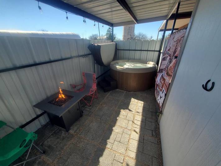 Location de vacances pour 6 personnes, avec terrasse et jacuzzi dans Cisco