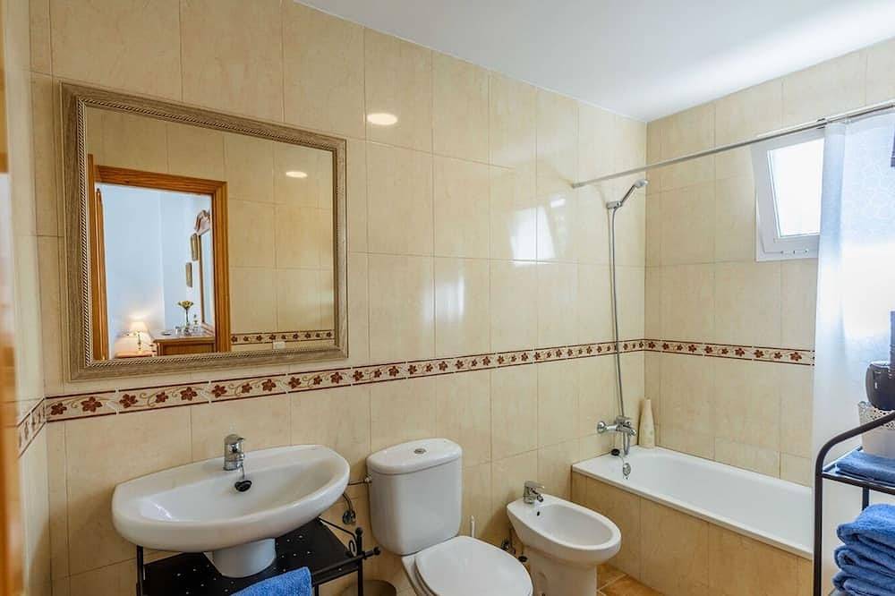 Casa Riu Tolox in Tolox, Sierra de las Nieves