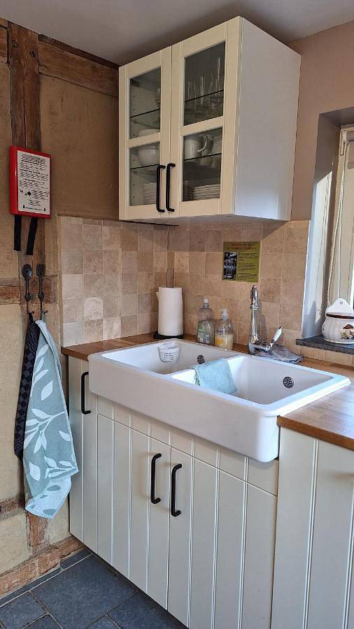 Maison d’hôte pour 4 personnes, avec jardin et vue ainsi que sauna et piscine à Stoumont - 3