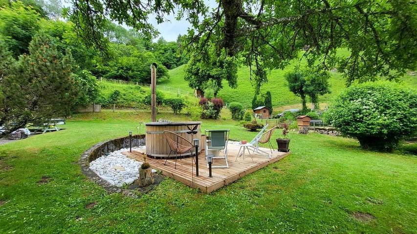 Gîte pour 4 personnes, avec terrasse et jardin à Arith - 2