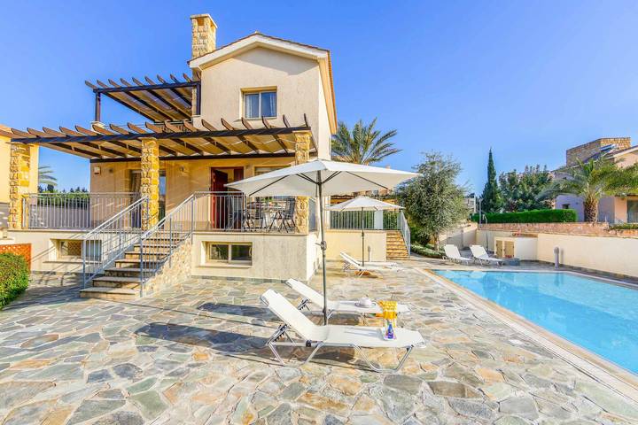 Villa Paralia in Πόλις Χρυσοχούς, Südzypern