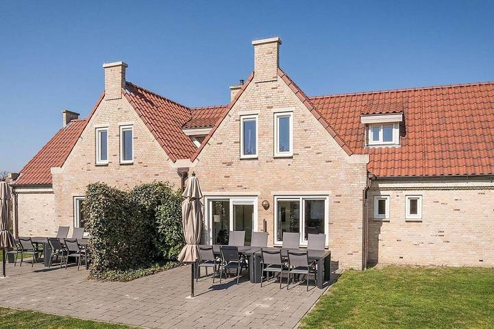 Ferienpark für 8 Personen, mit Terrasse und Garten sowie Pool und Sauna auf Texel