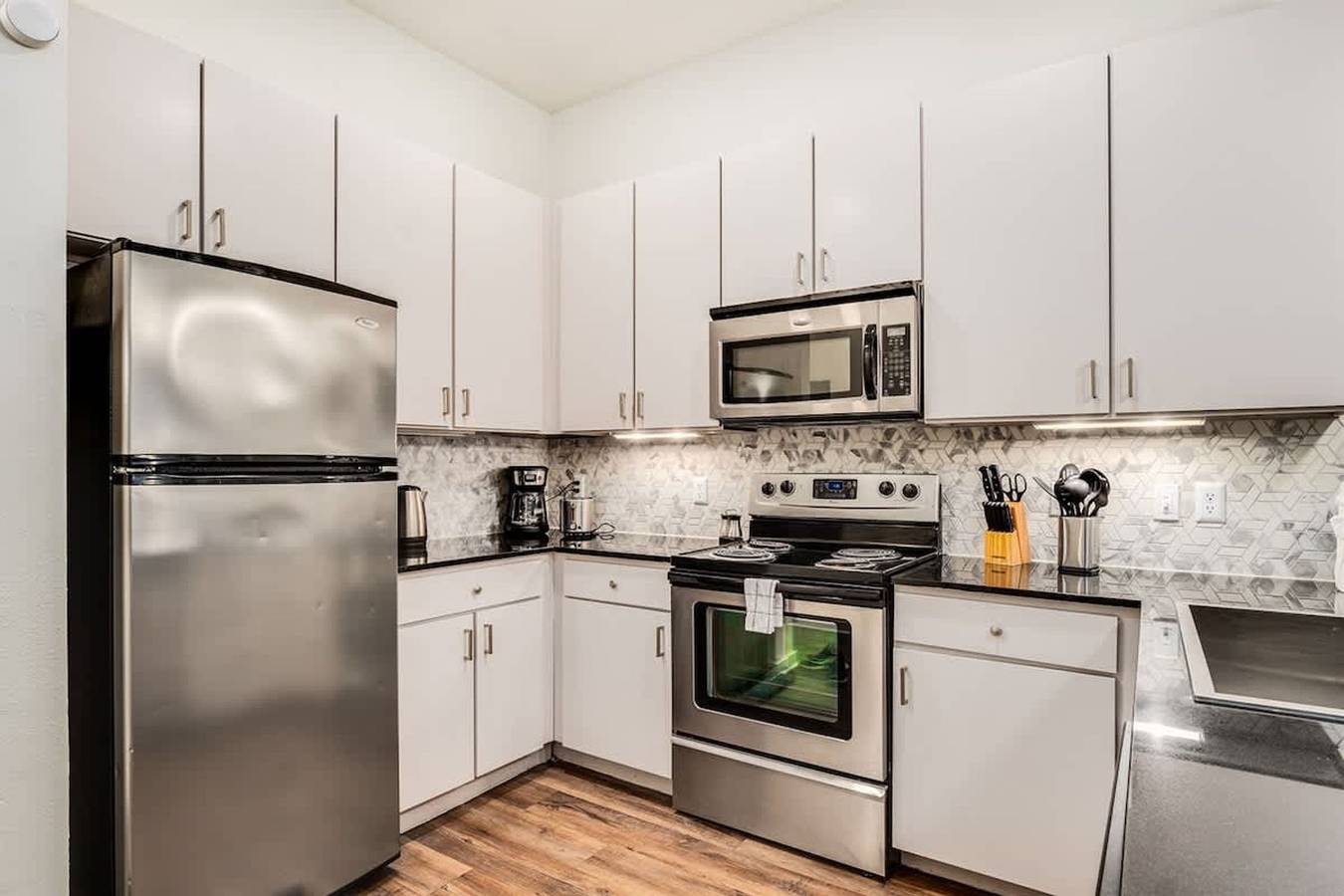 Apartamento entero, Boulevard Stays Walk to Downtown  1Br King Soco in Austin, Condado de Travis