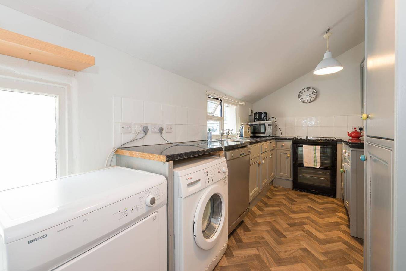 Ganze Ferienwohnung, 3 Bed Apartment Sleeps 7 - Pets Ok - Tv & Wifi in Botany Bay, Kent