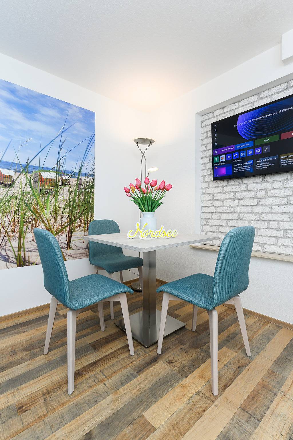 Ganze Ferienwohnung, Strandkorb 6 in Bensersiel, Esens