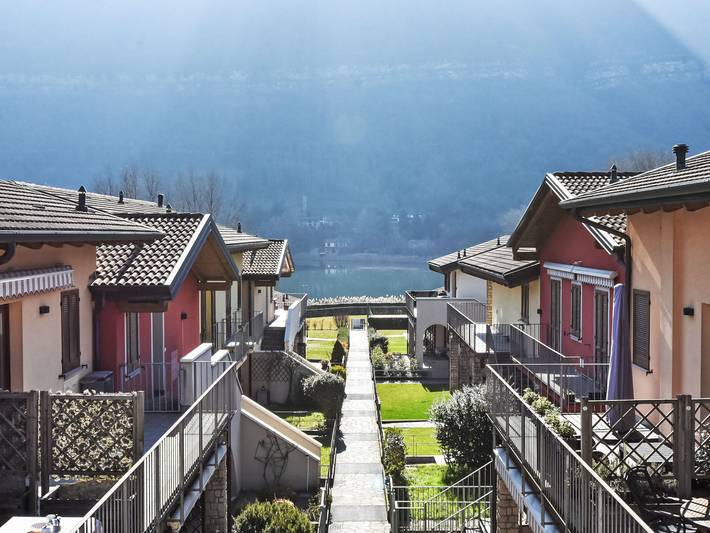 Ferienwohnung für 6 Personen, mit Balkon und Garten