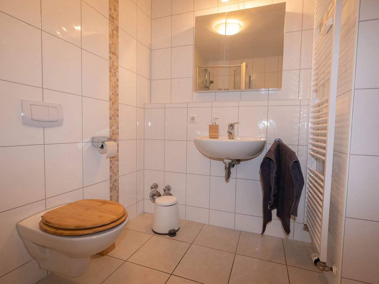 Ganze Ferienwohnung, 195 Apartment Havenhuus in Wilhelmshaven, Südliche Nordseeküste