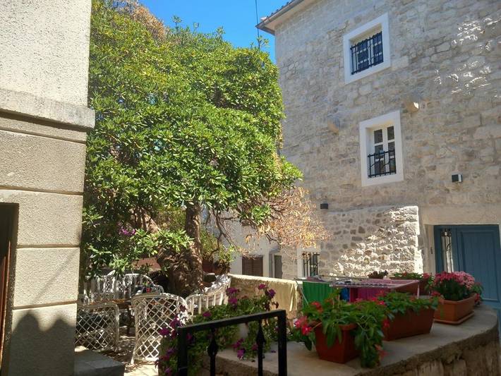 Ferienwohnung für 5 Personen, mit Garten und Ausblick in Rab Stadt - 4