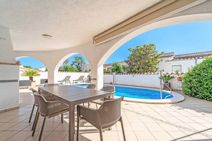 Finca für 8 Personen, mit Garten in Empuriabrava - 3