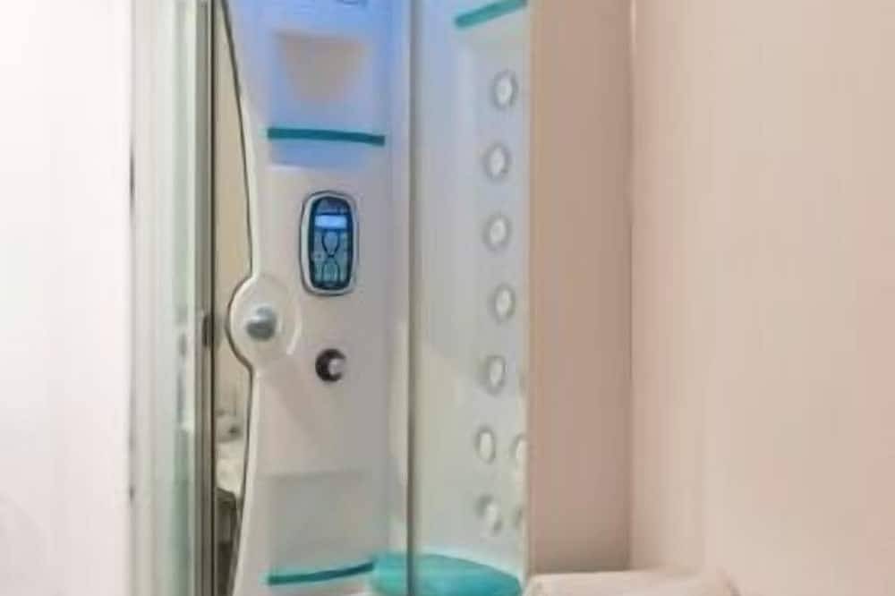 Casa rural (alquiler íntegro) El Serrat para 18 personas in Vilademuls, Pla de l'Estany