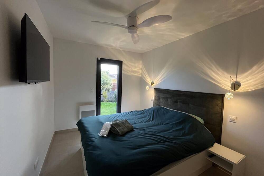 Contemporary villa with pool and Spa in Régusse, Brignoles region