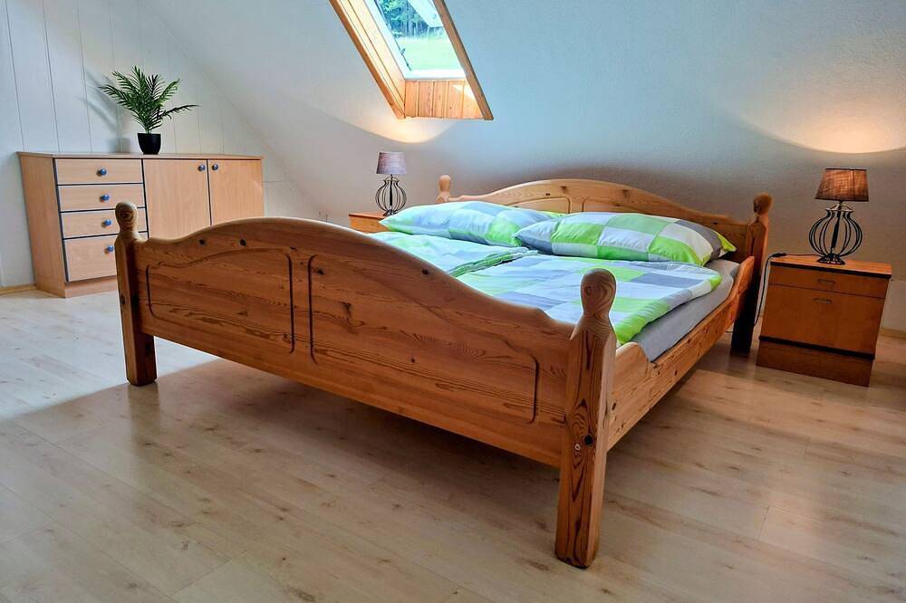 Ganze Wohnung, Ferienwohnung mit 3 Schlafzimmern (120qm) in Puchberg am Schneeberg, Wiener Alpen in Niederösterreich Region