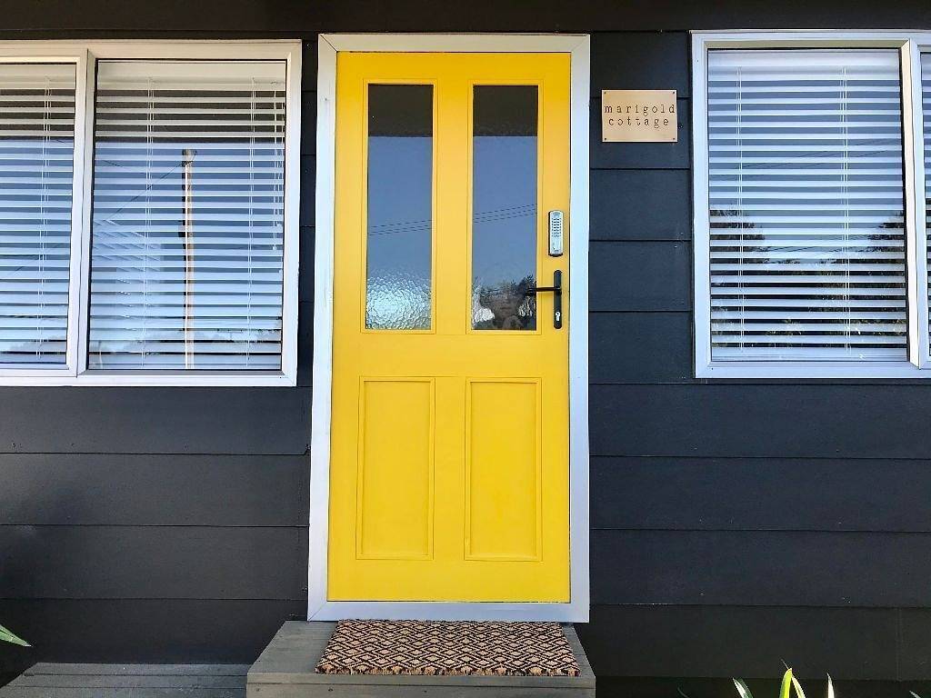 Marigold Cottage, includes bikes & kayaks in Taupo, Taupo District