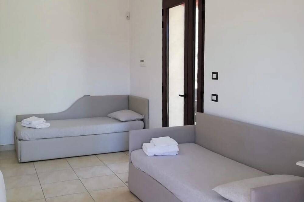 Ganze Wohnung, Villa Elia, Tenuta Le Scerze, apartment with kitchen 4 people in Borgagne, Melendugno