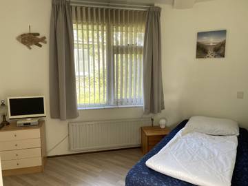 Vacation Rental for 5 Guests in Julianadorp, Dutch Coast, Picture 4