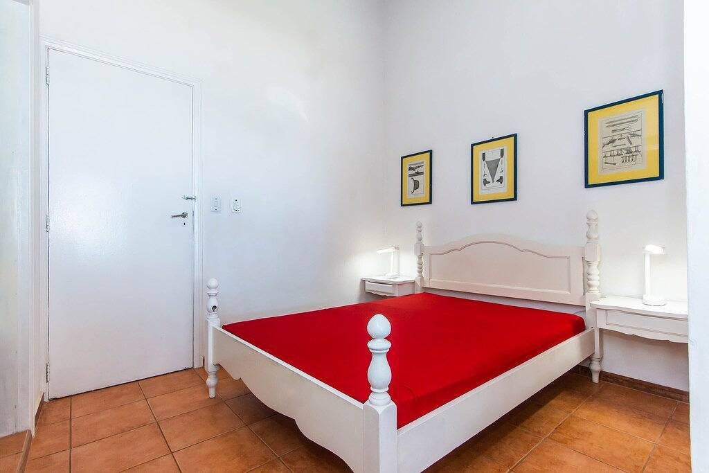 Im Sand, Vor Dem Meer. Ereignisse! Jahreszeit!Klimaanlage!Wifi und Sky! in Caraguatatuba, Região Metropolitana do Vale do Paraíba e Litoral Norte