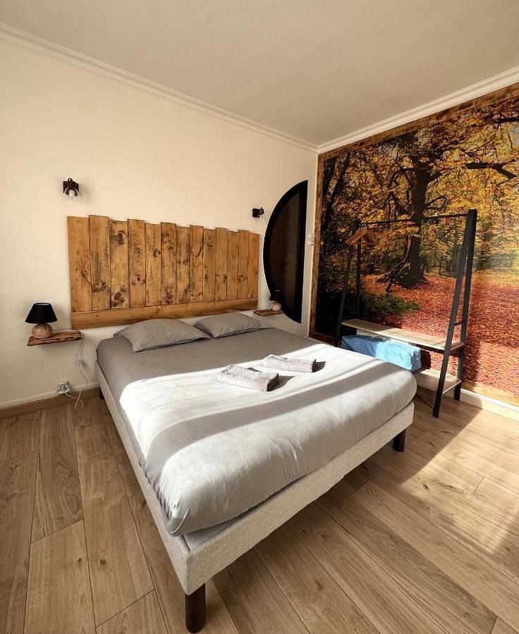 Appartement entier, Balade en Forêt, 3min du Zoo in Saint-Aignan, Région de Romorantin-Lanthenay