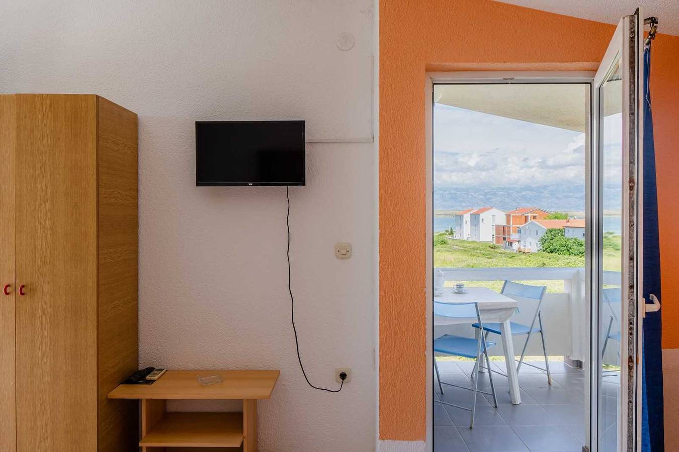 Ganze Wohnung, Komfortables Apartment für 2 Personen | Ruhige Lage | Teilweiser Meerblick in Vir