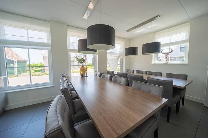 Europarcs Poort van Amsterdam — Westertoren Sauna 18 in Markermeer