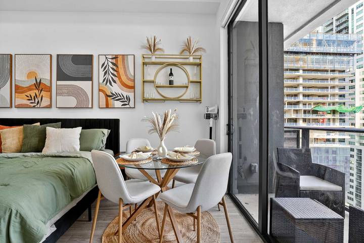 Estudio para 4 personas, con piscina y balcón - 1