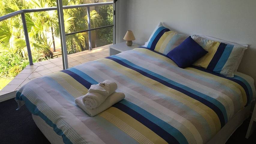 Ferienwohnung für 8 Personen, mit Garten und Pool sowie Balkon - 1