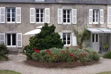 Gîte pour 6 personnes, avec jardin et terrasse à Regnéville-sur-Mer