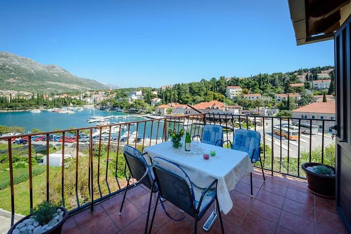 Gîte pour 4 personnes, avec Balcon à Cavtat
