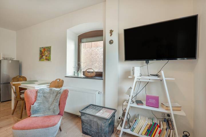 Ganze Wohnung, Apartment „Im Herzen des Kraichgaus 1“ mit Terrasse und WLAN in Östringen, Kraichgau