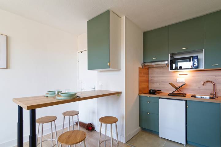 Apartamento inteiro, Le Soleil Bleu - à 50m de la plage in Courseulles-sur-Mer, Caen (Região)