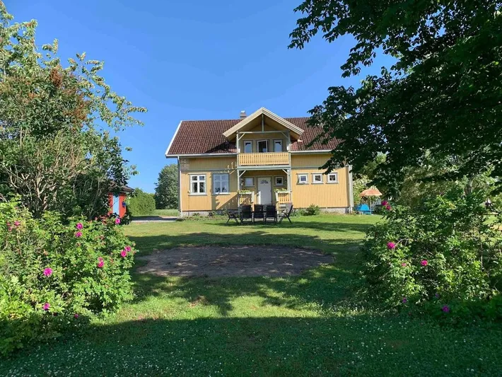 Ferienhaus für 11 Personen, mit Garten und Seeblick sowie Ausblick, mit Haustier - 1