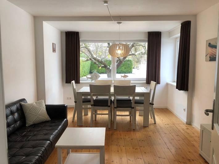 Ferienhaus für 6 Personen, mit Terrasse und Garten in Gammendorf