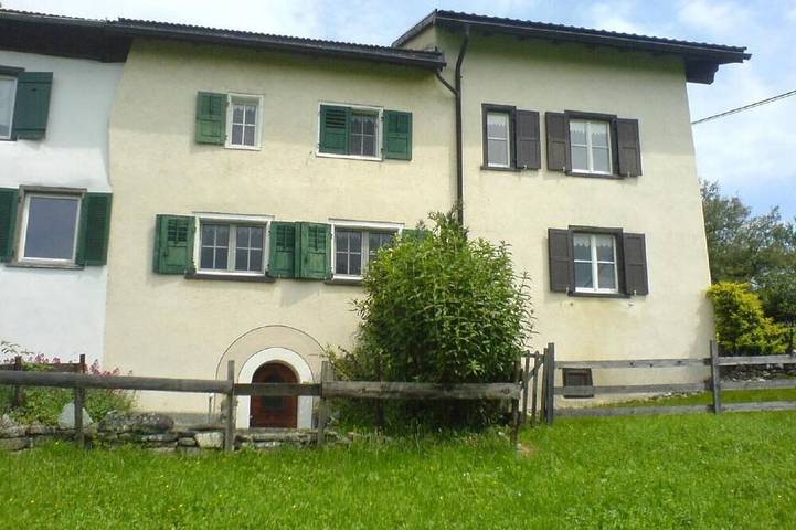 Location de vacances pour 5 personnes, avec jardin, animaux acceptés à Maienfeld