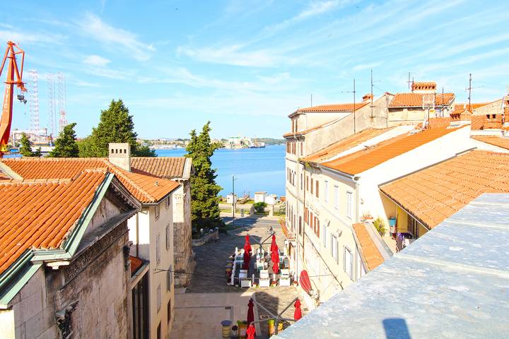Ferienwohnung für 4 Personen, mit Terrasse in Pula