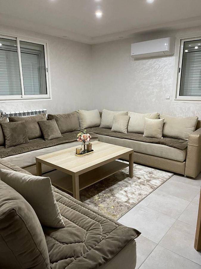 Appartement entier, T2 Cosy Montpellier - Spa Privatif Jacuzzi Hammam Piscine Extérieure en Supplément in Grabels, Côte méditerranéenne (France)