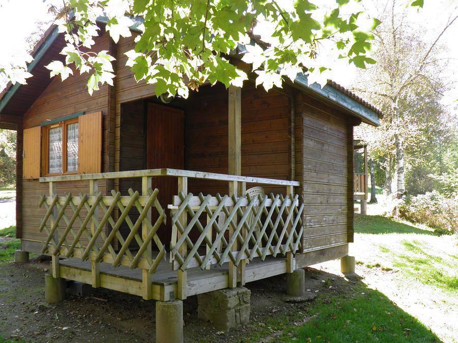 Camping Le Saint Eloy - Chalet 5 persons - Cabane (Without sanitary facilities) in Saint-Germain-l'Herm, Livradois-Forez Regional Nature Park