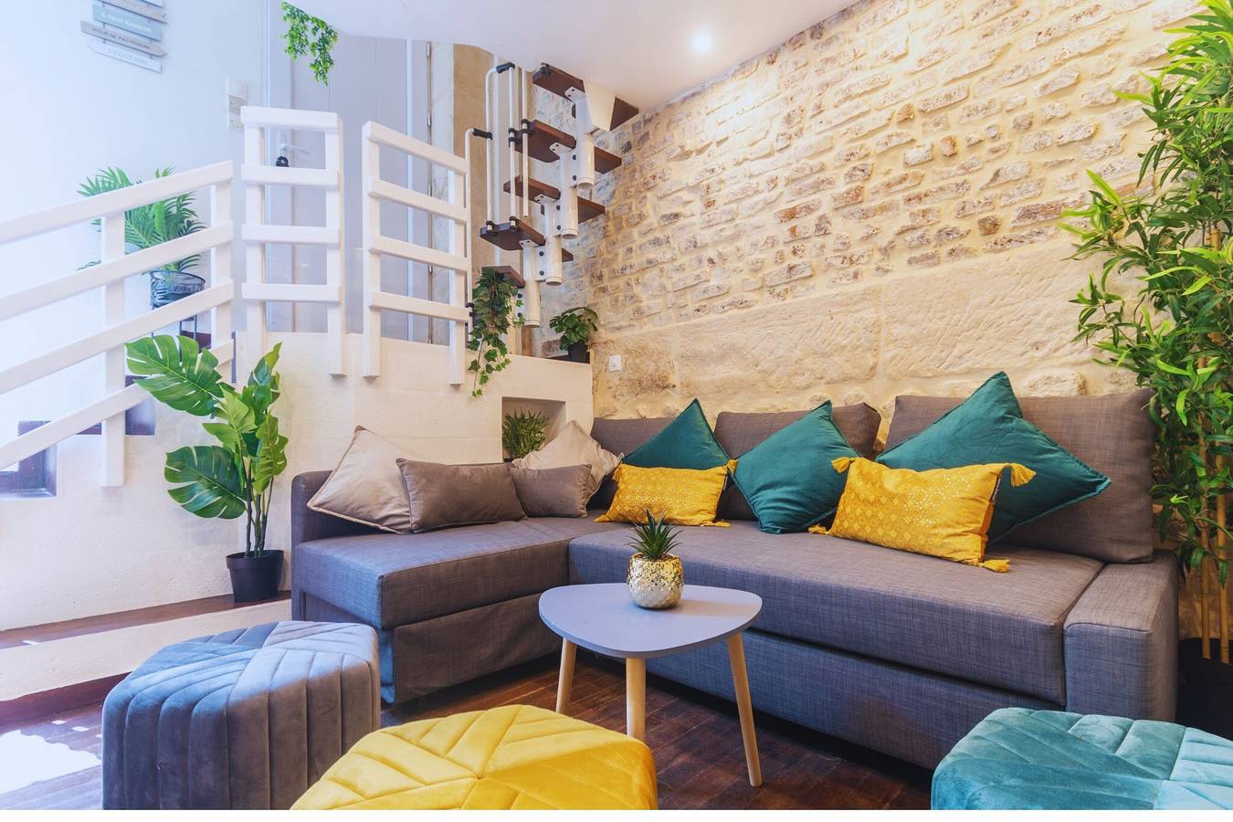 Ganze Wohnung, Ferienwohnung 'Duplex Parisien Charmant Métro13' mit Wlan in 14e Arrondissement, Paris