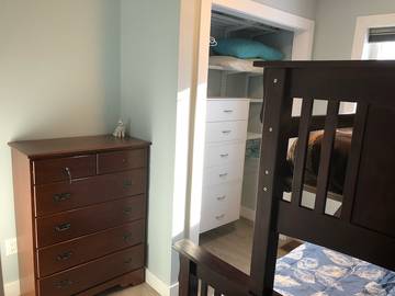 Cottage Rentals for 7 Guests in Manitoba, Canada, Picture 2