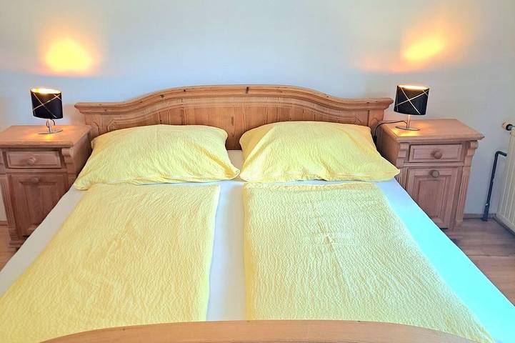 Ferienhaus für 4 Personen, mit Pool und Garten
